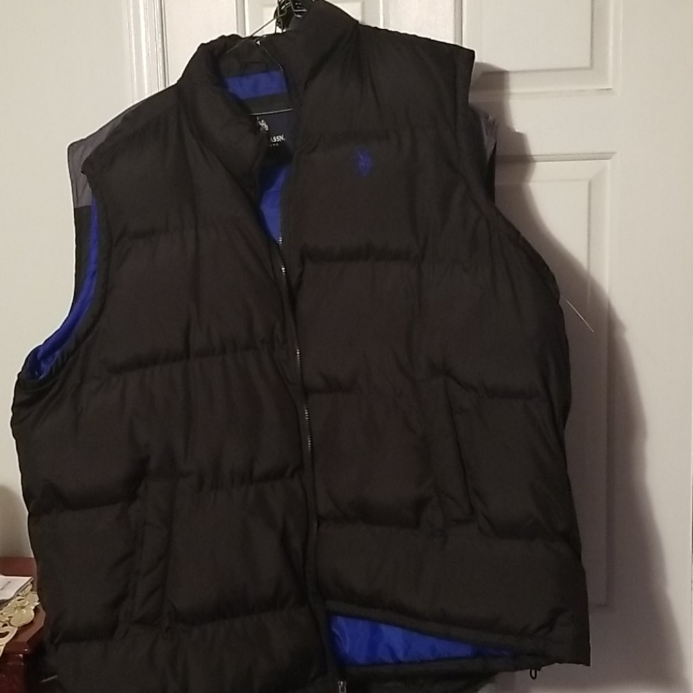 Us polo vest
